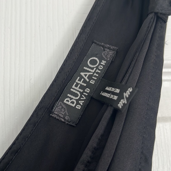 Gorgeous black silk beaded top - Picture 9 of 10